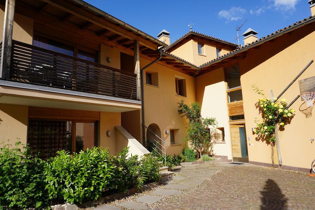 Schloss-Hof Appiano Sulla Strada Del Vino Exterior photo